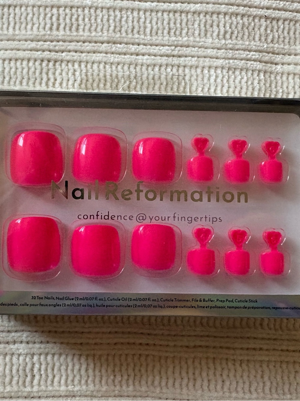 Nail Reformation Bright Pink Press-On Toe Nails